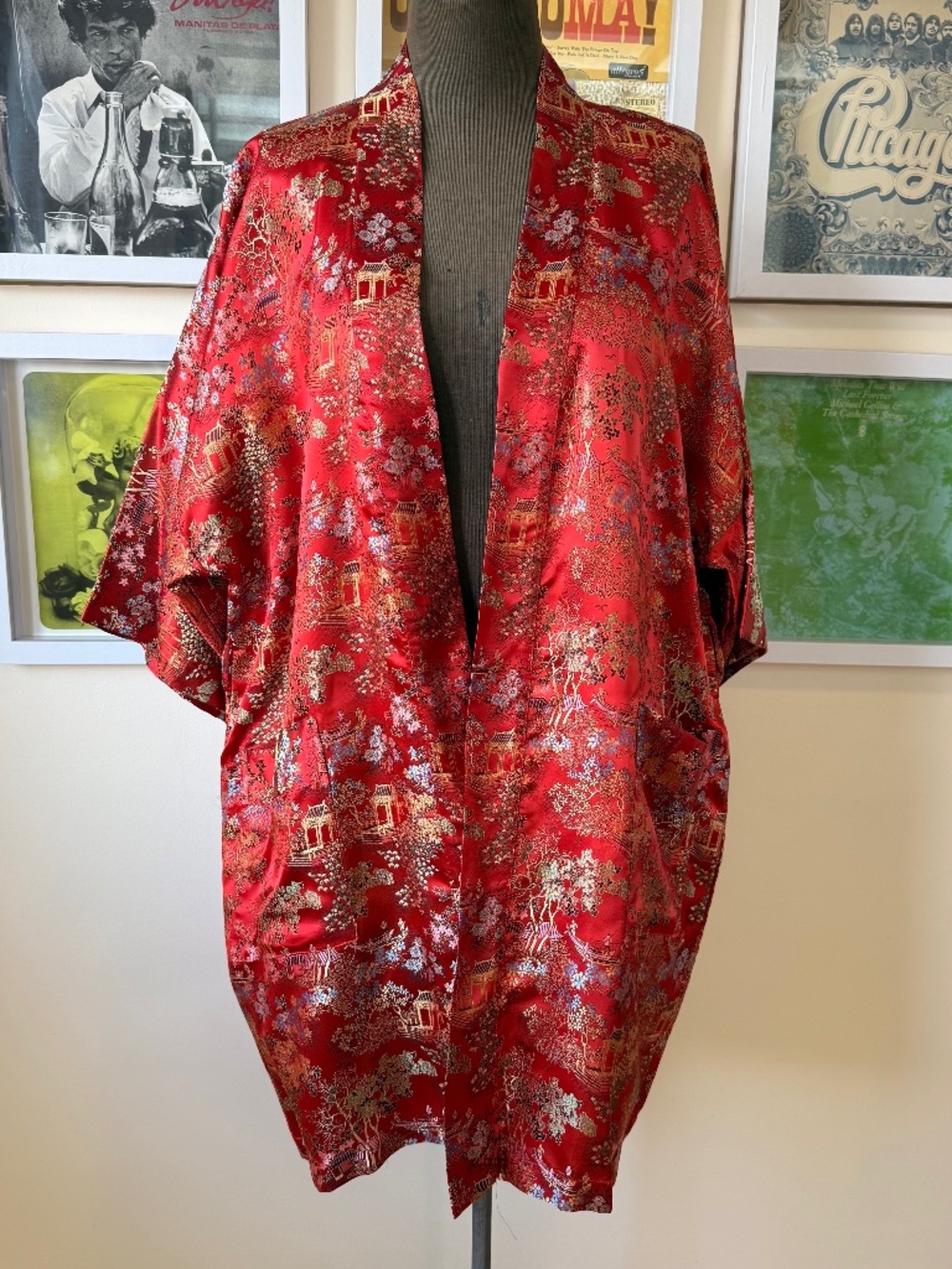 VINTAGE RED SATIN BROCADE KIMONO ROBE – JAPANESE INSPIRED DRAGON LADY COVER UP